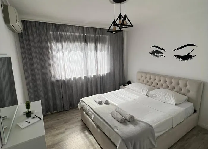 Skanderbeg View Apartman *